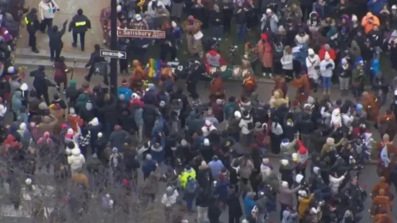 Buddhist Monks Conclude Raleigh Visit, Address Thousands in Powerful Speech