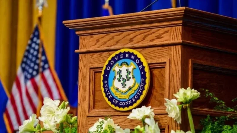 Governor Lamont Limits Commercial Traffic, Declares Emergency as Winter Storm Nears