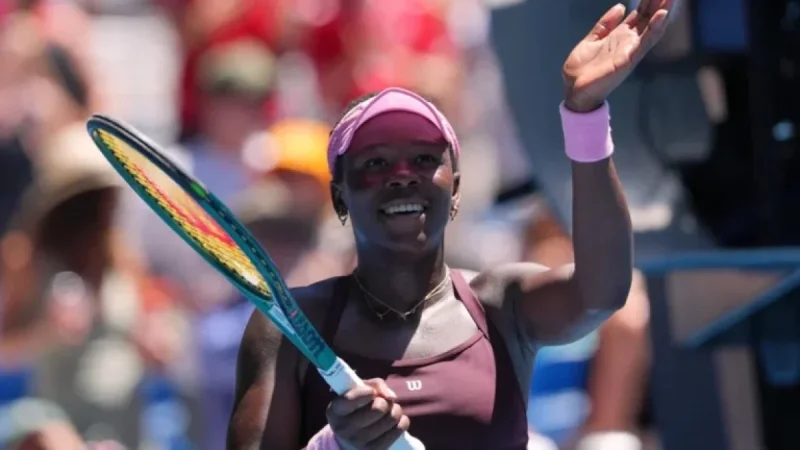 Victoria Mboko Advances to Australian Open Fourth Round