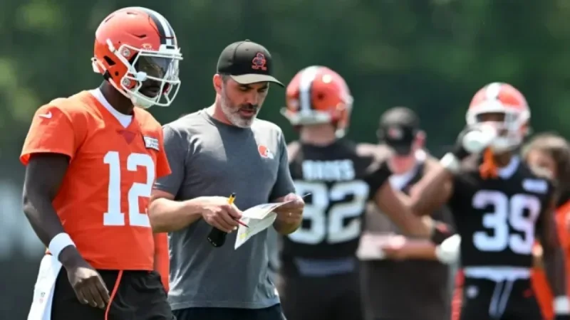 Browns’ Stefanski Unveils Sanders’ Extensive Plan and Work Details