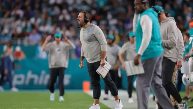 Eagles Interview Former Dolphins OC Frank Smith for Open Position