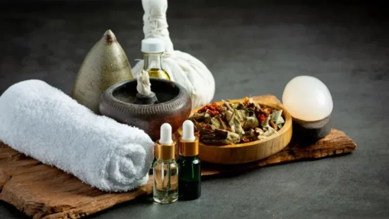 Foreigners Flock to Goa Institute for Panchakarma Healing Therapy