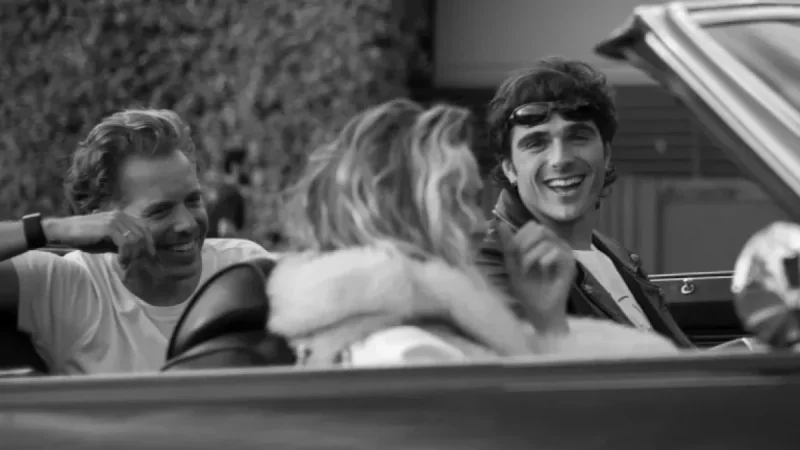 Margot Robbie, Jacob Elordi Captivate in New Traffic Photos