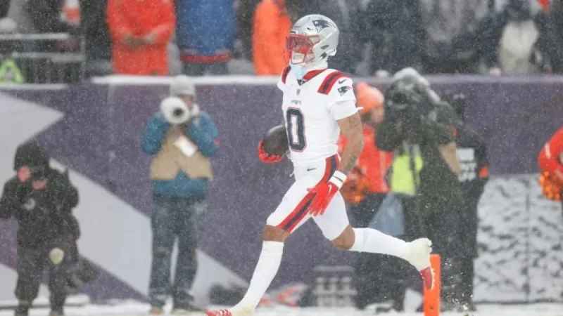 Patriots Secure Super Bowl LX Spot by Defeating Broncos in AFC Blizzard