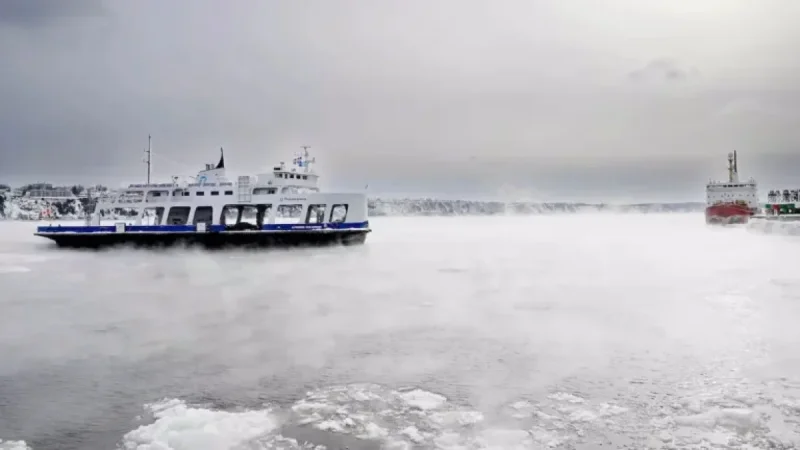 Polar Cold: Québec Shatters 20-Year-Old Temperature Record