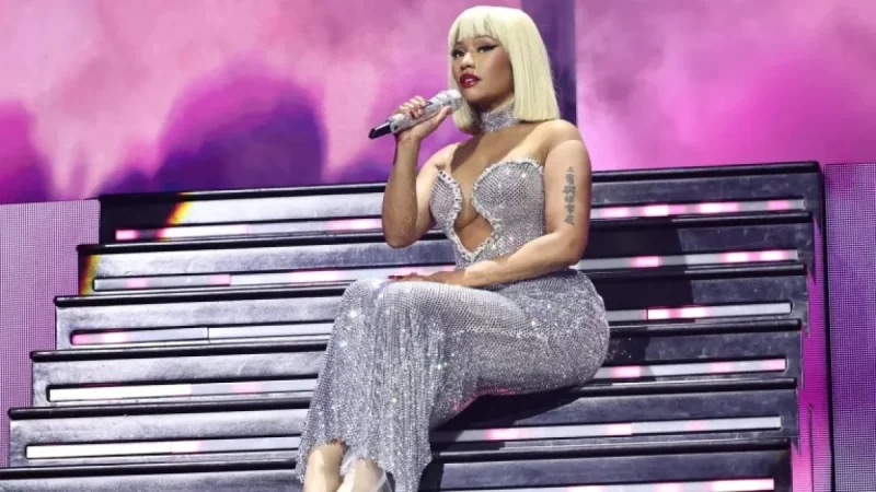 Nicki Minaj Joins Trump for Launch of New Accounts Event