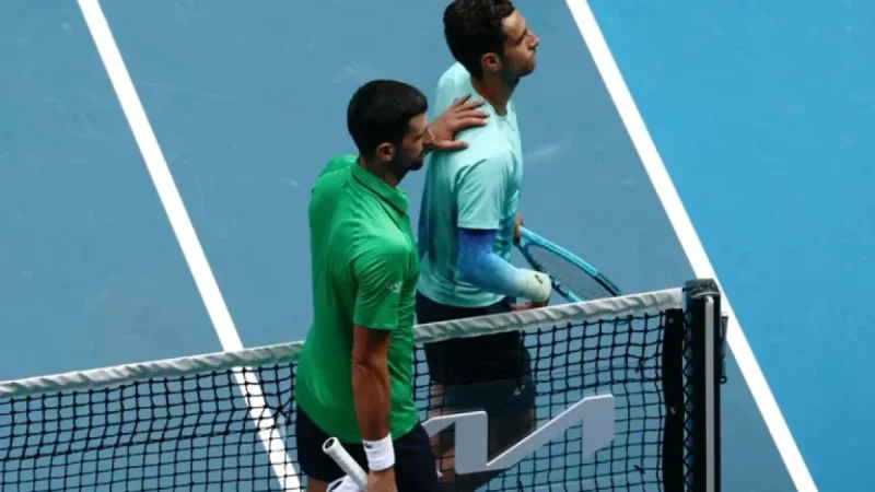Australian Open: Djokovic Advances to Semifinals, Set to Face Sinner