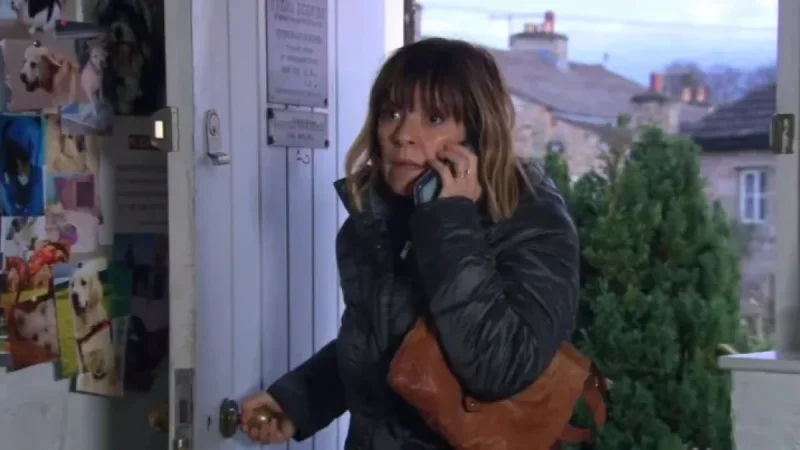 Emmerdale Fans Heartbroken as Iconic Couple Faces Split