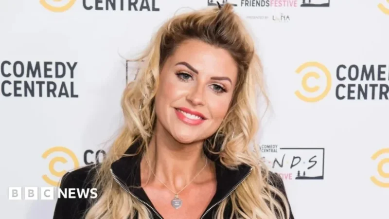 Mrs Hinch Heartbroken by ‘Cruel’ Jewelry Theft
