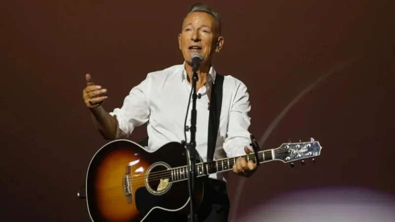 Bruce Springsteen Criticizes ‘King Trump’ in New Minneapolis Protest Song