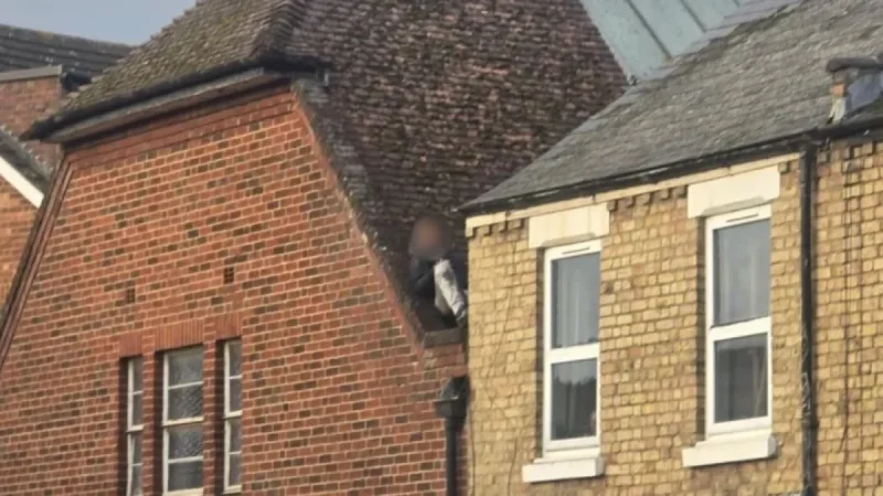 Oxford Road Closed: Man Spotted on Cowley Road Roof Causes Emergency