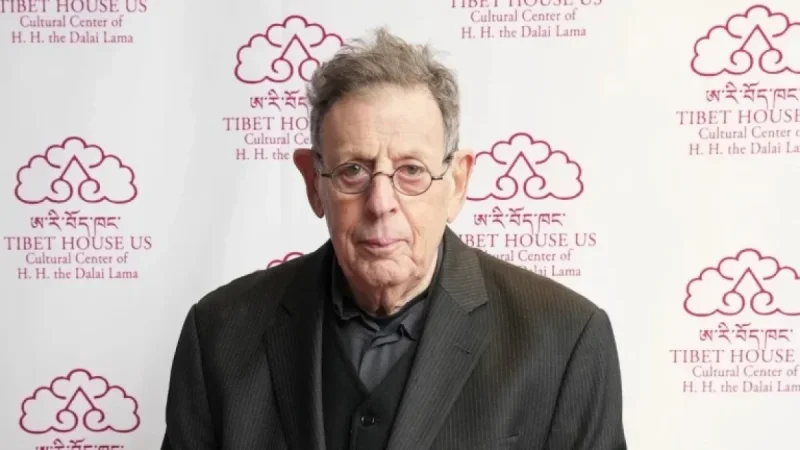 Philip Glass Withdraws Lincoln Symphony Premiere from Kennedy Center