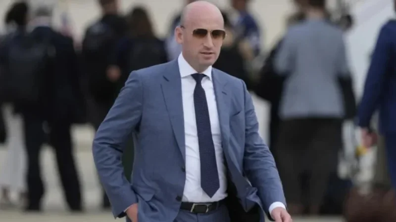 Trump Vows to Remove Top Adviser Stephen Miller in “Worst of the Worst” Pledge