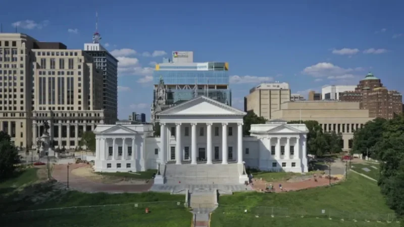 Virginia Democrats Challenge Court Order Halting Redistricting Effort