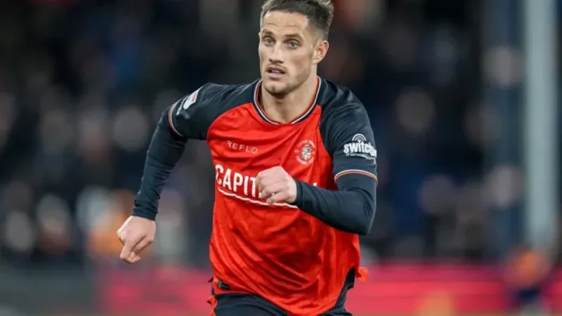Jerry Yates Joins Sheffield Wednesday Team