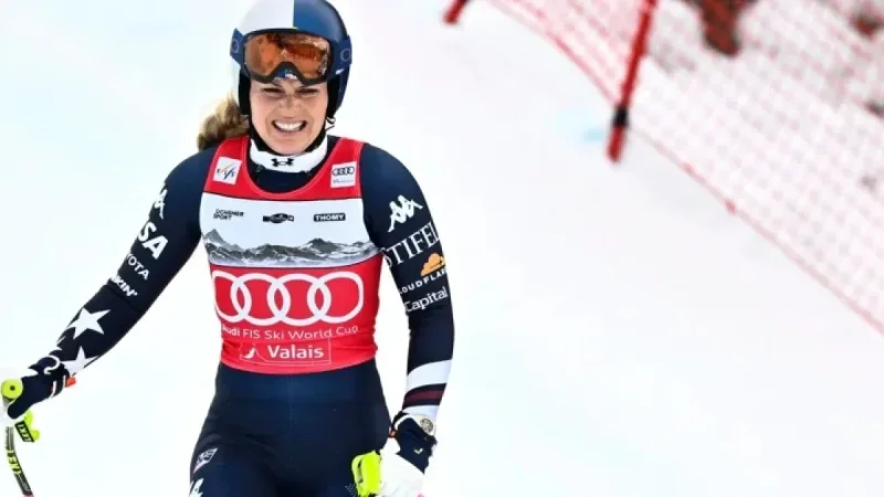 Lindsey Vonn Crashes in Last Downhill Before Winter Olympics
