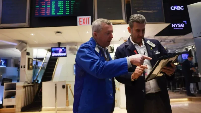 TSX Plummets as Trump Names New Fed Chair; Gold and Oil Decline