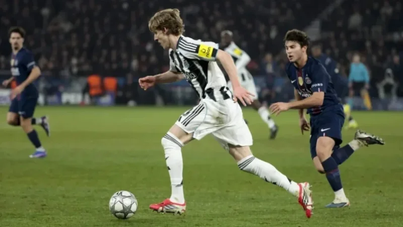 Anthony Gordon Explores Champions League vs. Premier League Differences: The Athletic