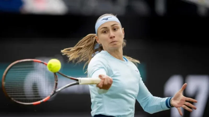 Shock in Melbourne: Alex Reaches Australian Open Semifinals!