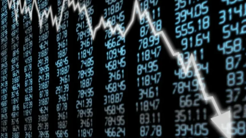 Software Stocks Plummet: Red Flag or Prime Buying Chance?