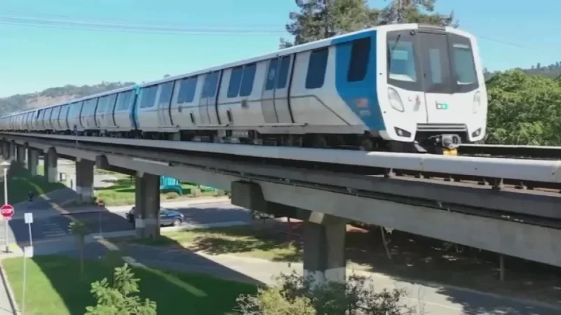 West Oakland Station Closure: Fatality Halts BART, No Green or Red Line Service