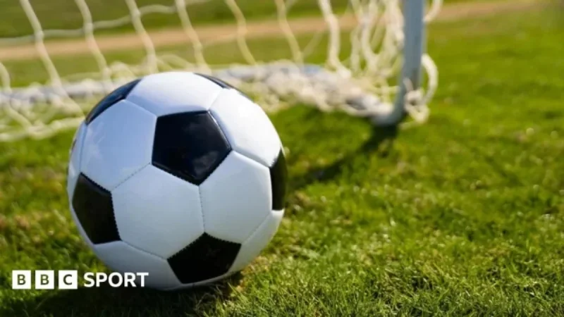 Naalsund’s Double Propels Man Utd to Second Place
