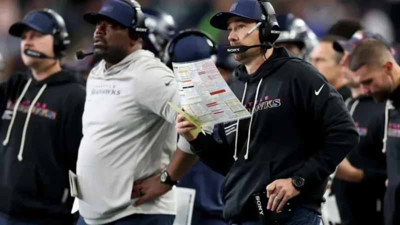 Raiders Conduct Second Interview with Seahawks OC Klint Kubiak