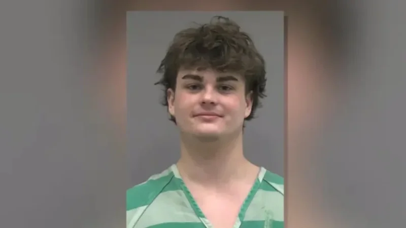 UF Student Charged with Fake ID Use and Public Exposure