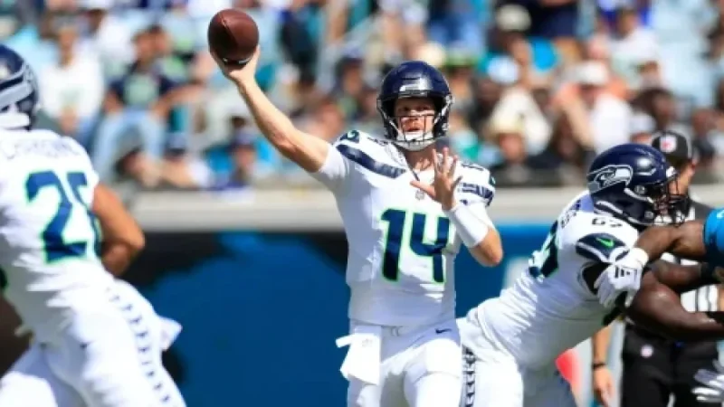 2026 Super Bowl LX Predictions: AI-Driven Seahawks vs. Patriots Odds