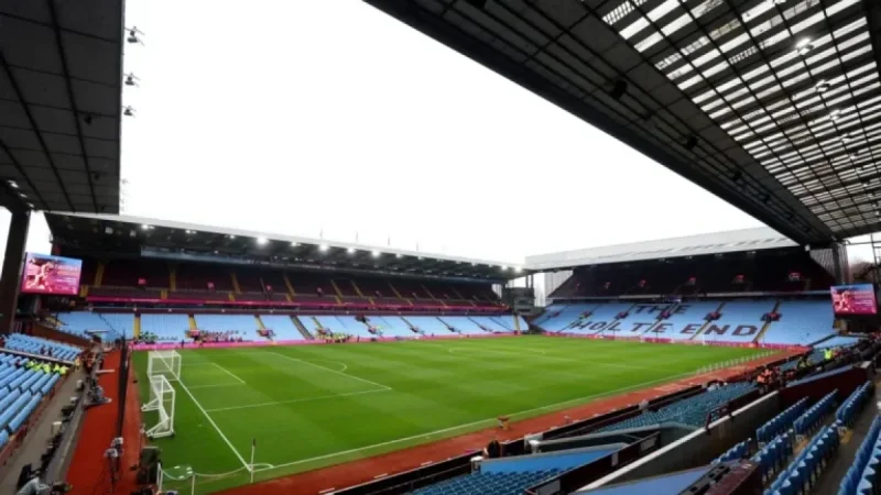 Aston Villa Winger Reading Sign Agreement