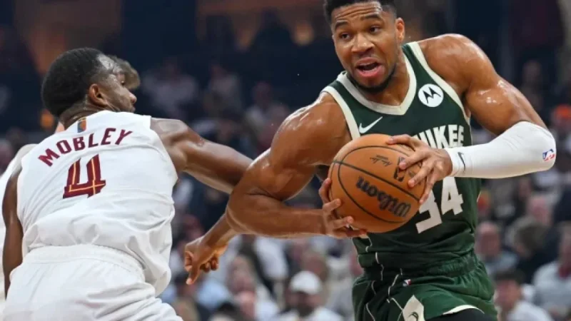 Cavs Enter Race for Giannis Antetokounmpo Acquisition