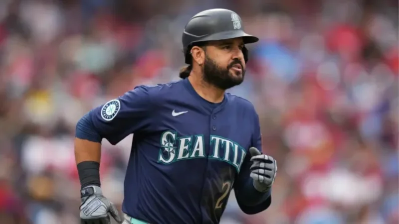 Eugenio Suarez Secures $15M One-Year Contract with Reds