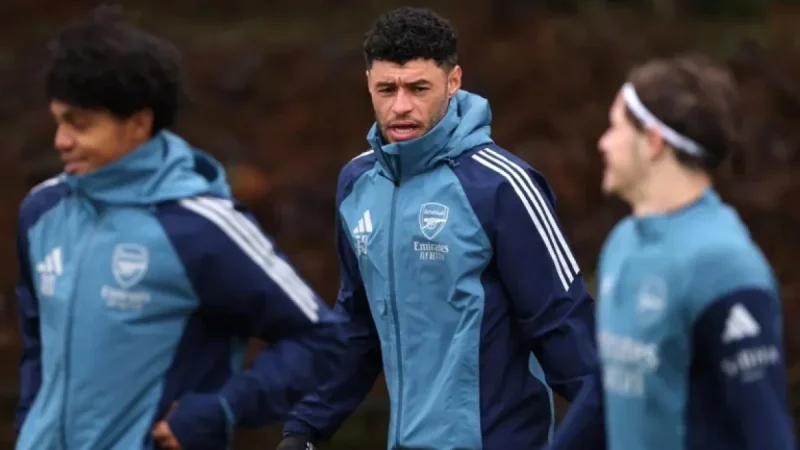 Ex-Arsenal Star Rejoins First-Team Training