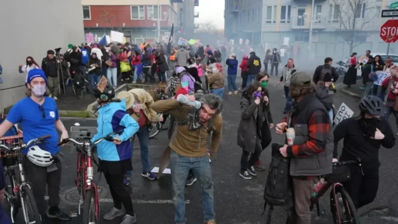 Judge to Hear Case on Federal Officers Using Tear Gas in Portland