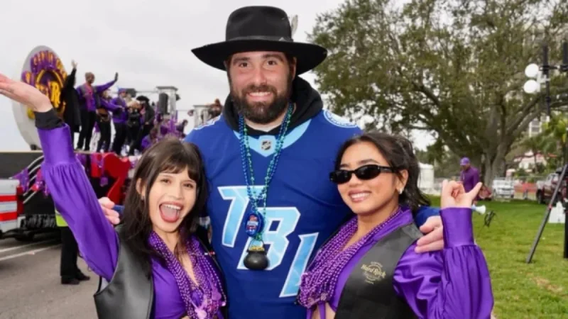 Maroon Leads 2026 Gasparilla Parade as Grand Marshal