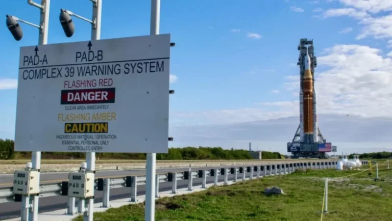 NASA Initiates Critical Countdown for Artemis 2 SLS Fueling Test