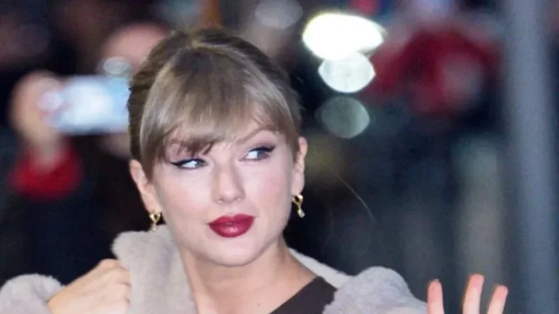 Taylor Swift to Grace 2026 Grammy Awards?