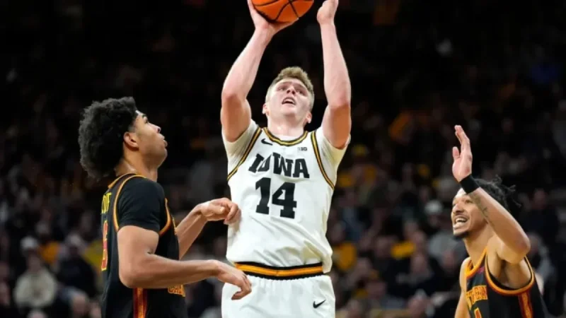 Watch Iowa vs Oregon Basketball: TV Channel and Time Details