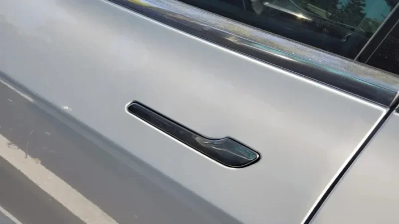China Bans Hidden Electric Door Handles on Electric Vehicles