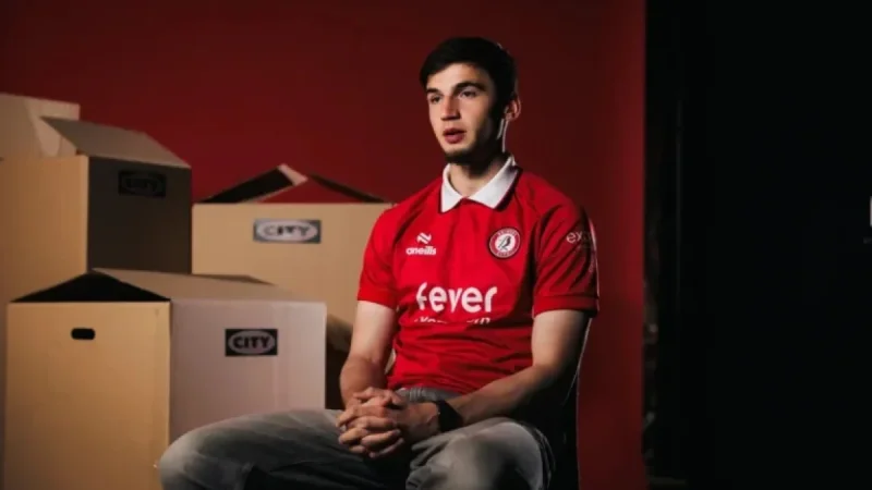Eile Joins City: A Major Signing Announcement