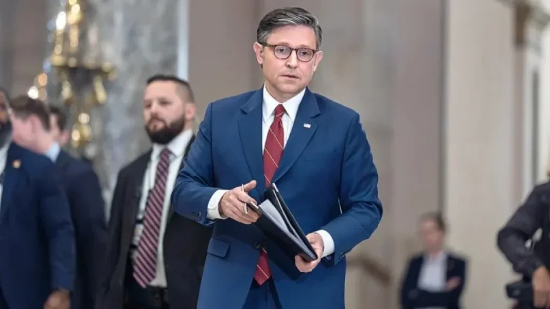 GOP House Majority Shrinks to One Vote as Menefee Joins Democrats