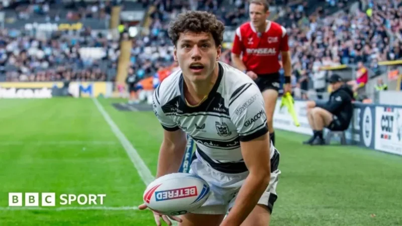 Lewis Martin Secures New Contract with Hull FC
