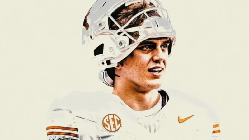 Mannings Reflect on Arch’s Impactful First Season Starting at Texas