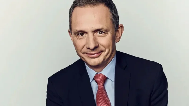 PayPal Names Enrique Lores CEO, David W. Dorman as Board Chair