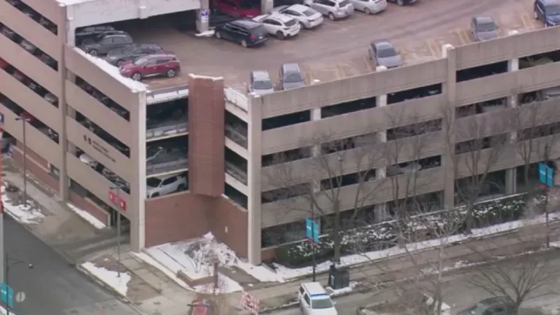 Person Fatally Shot in UI Health Parking Garage, Illinois Medical District