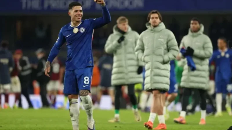 Rosenior Thrilled to Collaborate with Talented Fernandez