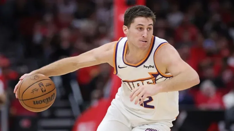 Collin Gillespie Drives Suns’ Comeback Victory with Career Night