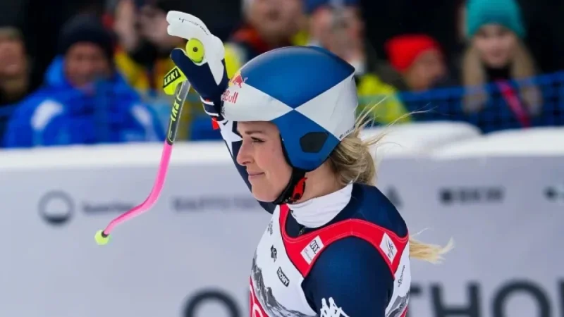 Lindsey Vonn to Ski in Olympics Despite Torn ACL