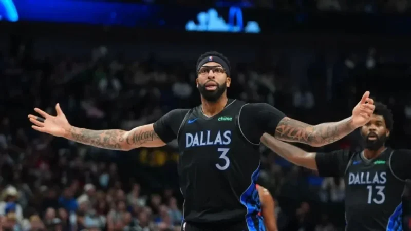Mavericks Trade Anthony Davis to Wizards, Sources Report
