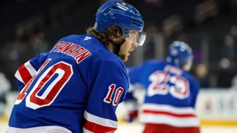 Rangers Coach Updates on Panarin, Awaits Potential Trade